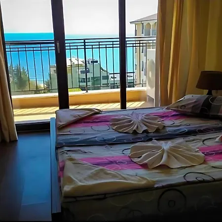 Bendita Mare Ocean View Aparthotel